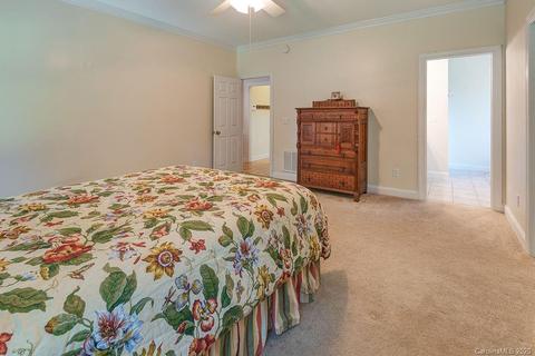 32 Lockes Ln, Candler, NC 28715 photo 17
