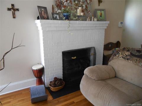 170 Whitney Ave, Tryon, NC 28782 photo 4