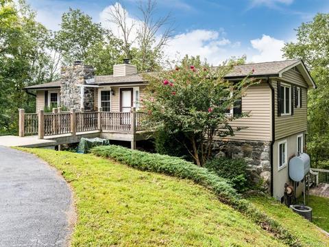 281 Skyway Dr, Marshall, NC 28753 photo 3