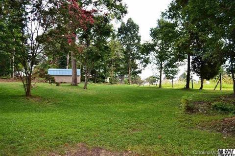 4186 Chambers Chapel Cir, Morganton, NC 28655 photo 2