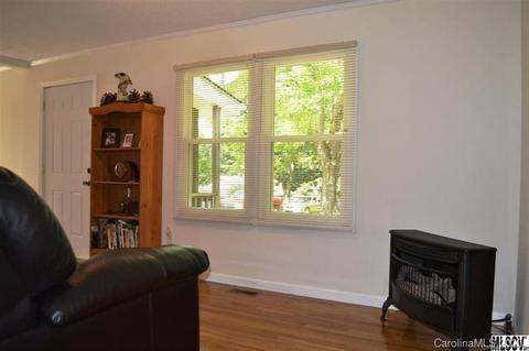 4186 Chambers Chapel Cir, Morganton, NC 28655 photo 5