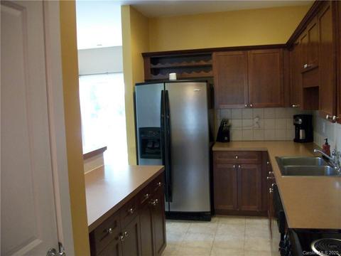 9030 Crusaders Ct, Matthews, NC 28105 photo 12