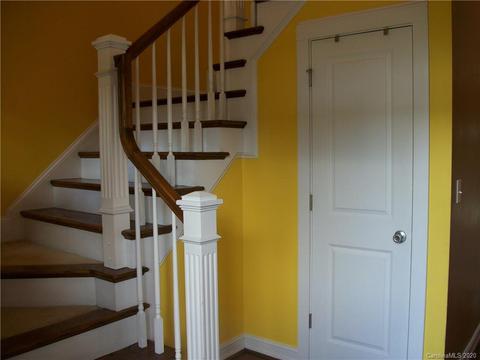 9030 Crusaders Ct, Matthews, NC 28105 photo 4