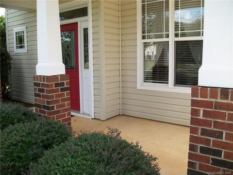 9030 Crusaders Ct, Matthews, NC 28105 photo 3