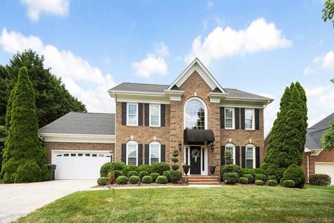 962 38th Ave NE, Hickory, NC 28601 photo 1
