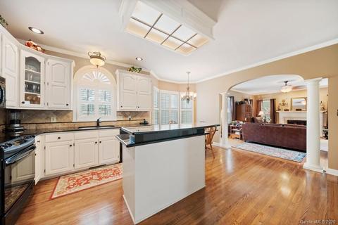 962 38th Ave NE, Hickory, NC 28601 photo 15