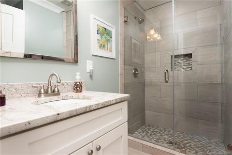 3208 Commonwealth Ave, Charlotte, NC 28205 photo 17