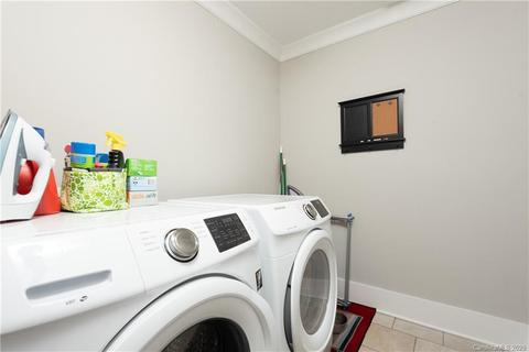 3208 Commonwealth Ave, Charlotte, NC 28205 photo 22