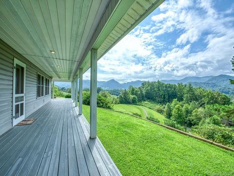 690 Lost Cove Rd, Clyde, NC 28721 photo 5