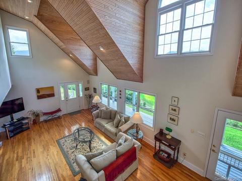 690 Lost Cove Rd, Clyde, NC 28721 photo 24