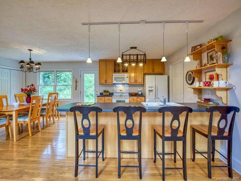 690 Lost Cove Rd, Clyde, NC 28721 photo 14