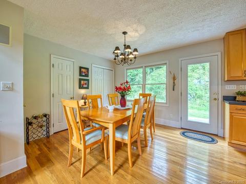 690 Lost Cove Rd, Clyde, NC 28721 photo 19