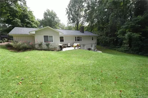 500 Riverside Dr, Morganton, NC 28655 photo 4