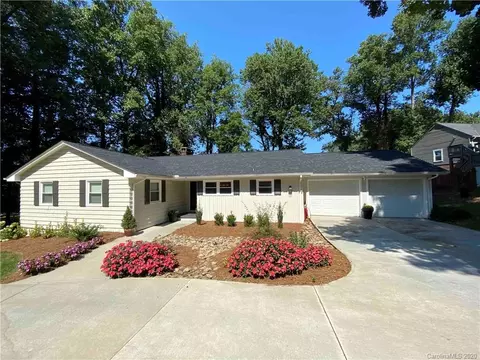 500 Riverside Dr, Morganton, NC 28655 photo 2