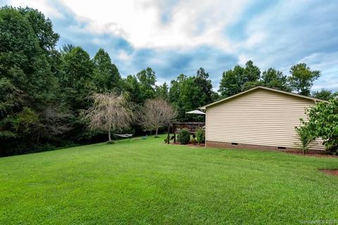 5426 Chestnut Dr, Hickory, NC 28602 photo 32