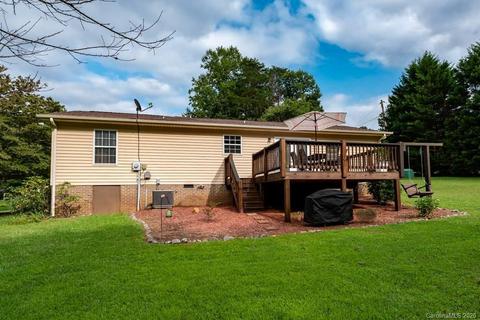 5426 Chestnut Dr, Hickory, NC 28602 photo 35