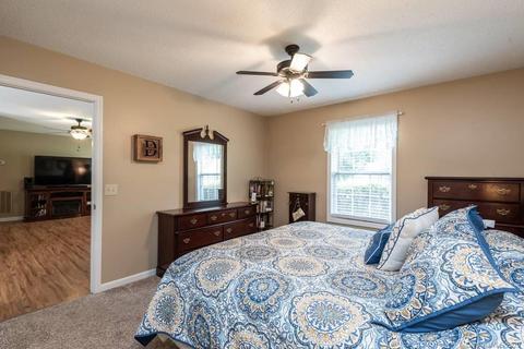 5426 Chestnut Dr, Hickory, NC 28602 photo 16