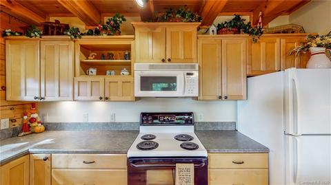 126 Range Dr, Maggie Valley, NC 28751 photo 41
