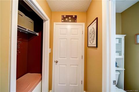 8719 Oldenburg Dr, Mount Pleasant, NC 28124 photo 18