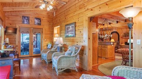 1050 Hemlock Trl, Columbus, NC 28722 photo 12