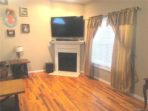 105 White Hall Ln, Hudson, NC 28638 photo 4