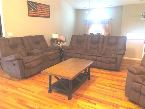 105 White Hall Ln, Hudson, NC 28638 photo 5