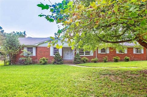 1824 Timber Lane Dr, Monroe, NC 28110 photo 2