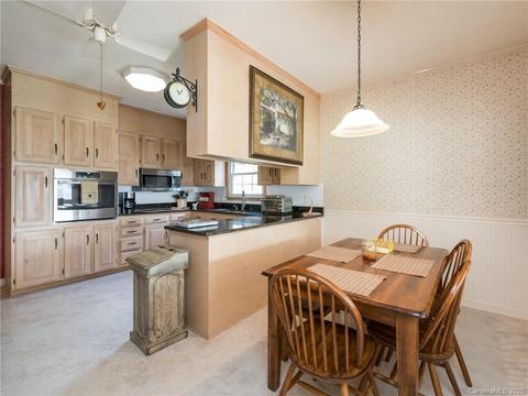 2438 Windingbrook Dr, Kannapolis, NC 28083 photo 21