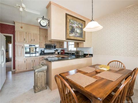 2438 Windingbrook Dr, Kannapolis, NC 28083 photo 11
