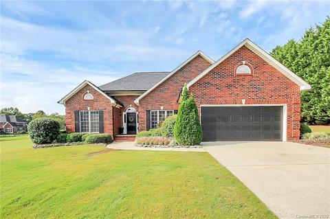 3921 Priceton Dr, Monroe, NC 28110 photo 4