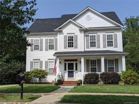 10534 Quarrier Dr, Cornelius, NC 28031 photo 1