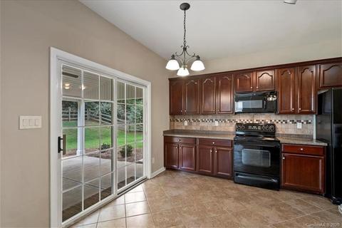 6003 Pine Cone Ln, Monroe, NC 28110 photo 20