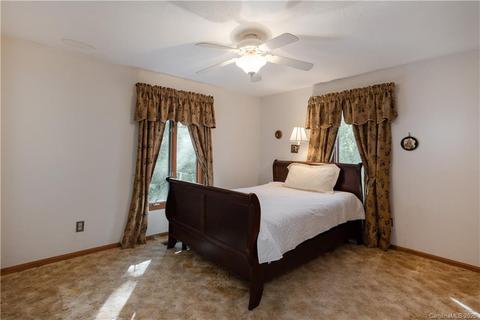 101 Web Pl, Mills River, NC 28759 photo 6