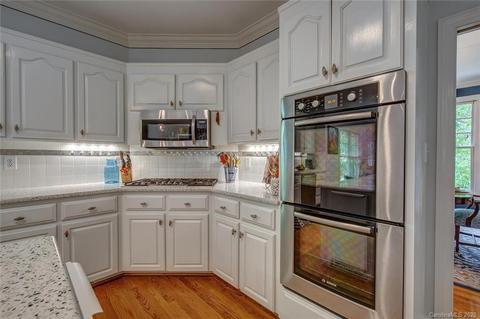 3046 Dodsworth Dr, Cramerton, NC 28032 photo 10