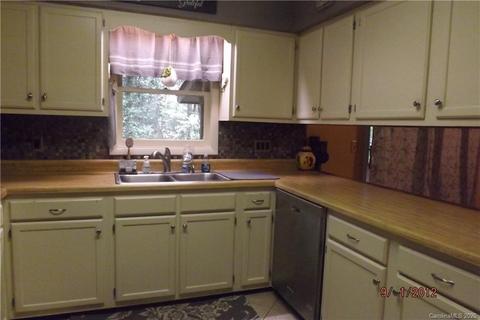 110 Deer Path Dr, Mills River, NC 28759 photo 7