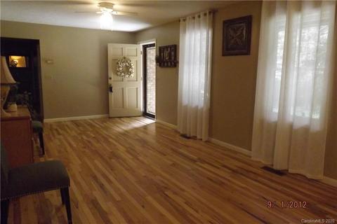 110 Deer Path Dr, Mills River, NC 28759 photo 5