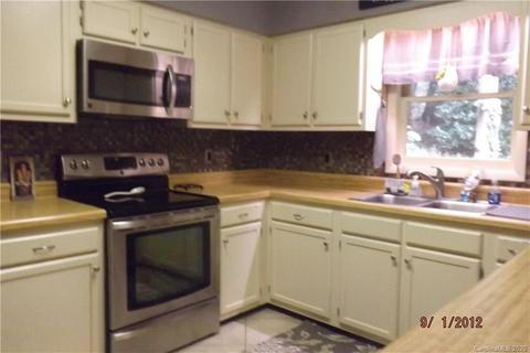 110 Deer Path Dr, Mills River, NC 28759 photo 8
