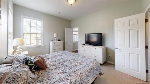 27 Halcyon Ct, Fletcher, NC 28732 photo 14
