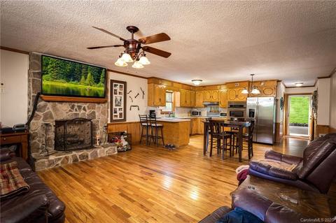 8348 Natural Springs Ln, Vale, NC 28168 photo 3