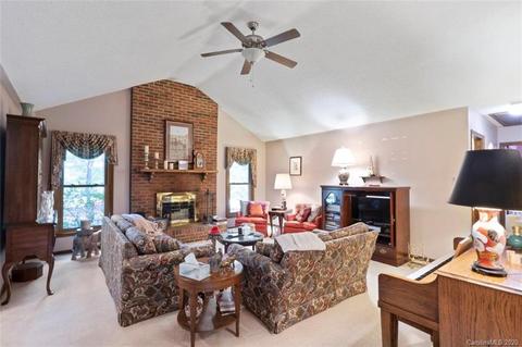 3224 Mclendon Rd, Matthews, NC 28104 photo 6