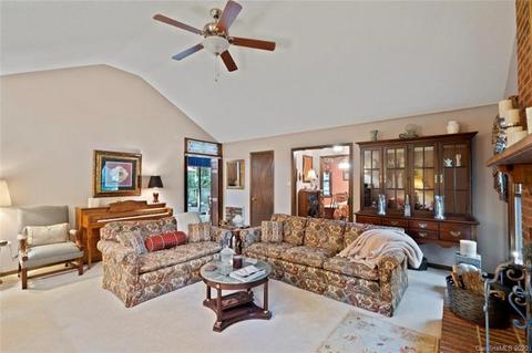 3224 Mclendon Rd, Matthews, NC 28104 photo 5