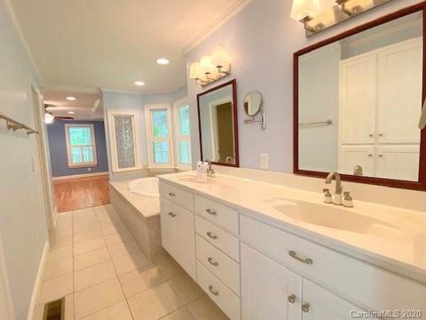 376 Beau Valley Ln, Tryon, NC 28782 photo 10