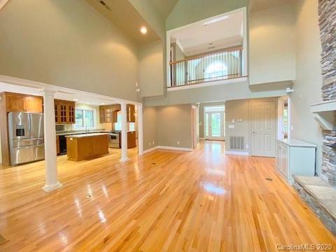 376 Beau Valley Ln, Tryon, NC 28782 photo 2