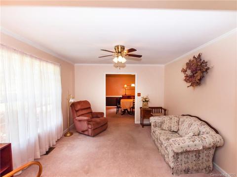 245 Roger Dr, Salisbury, NC 28147 photo 4