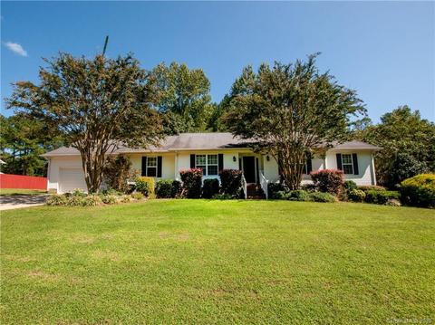 245 Roger Dr, Salisbury, NC 28147 photo 1