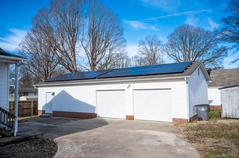 204 Walker St, Kannapolis, NC 28081 photo 3