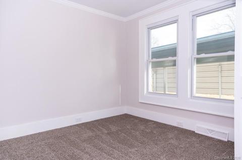 204 Walker St, Kannapolis, NC 28081 photo 7
