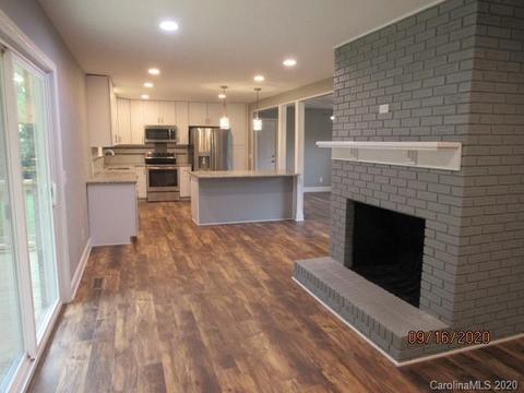 1671 Travis Rd, Conover, NC 28613 photo 9