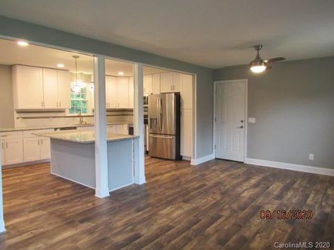 1671 Travis Rd, Conover, NC 28613 photo 7