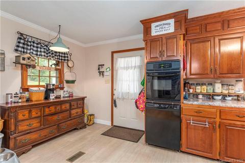182 Carpenter Rd, Marion, NC 28752 photo 8
